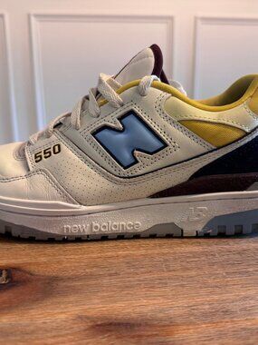 NEW BALANCE 550 “MARQUETTE” “GOLDEN STATE WARRIORS” color way.